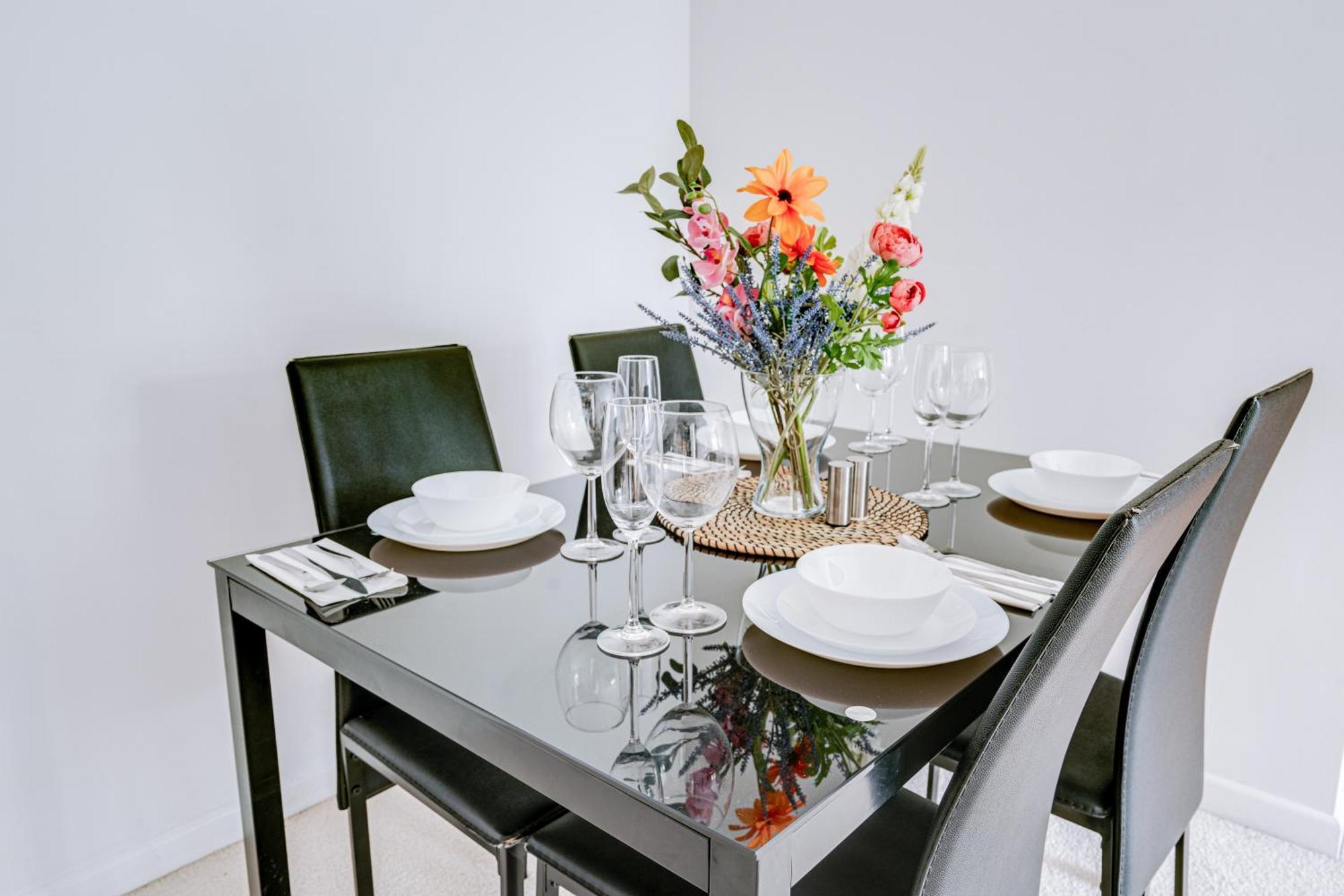 Apartment In Elephant & Castle With Parking London Ngoại thất bức ảnh